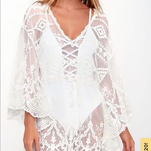 NWT Desert Isle White Crochet Lace Swim Cover Up